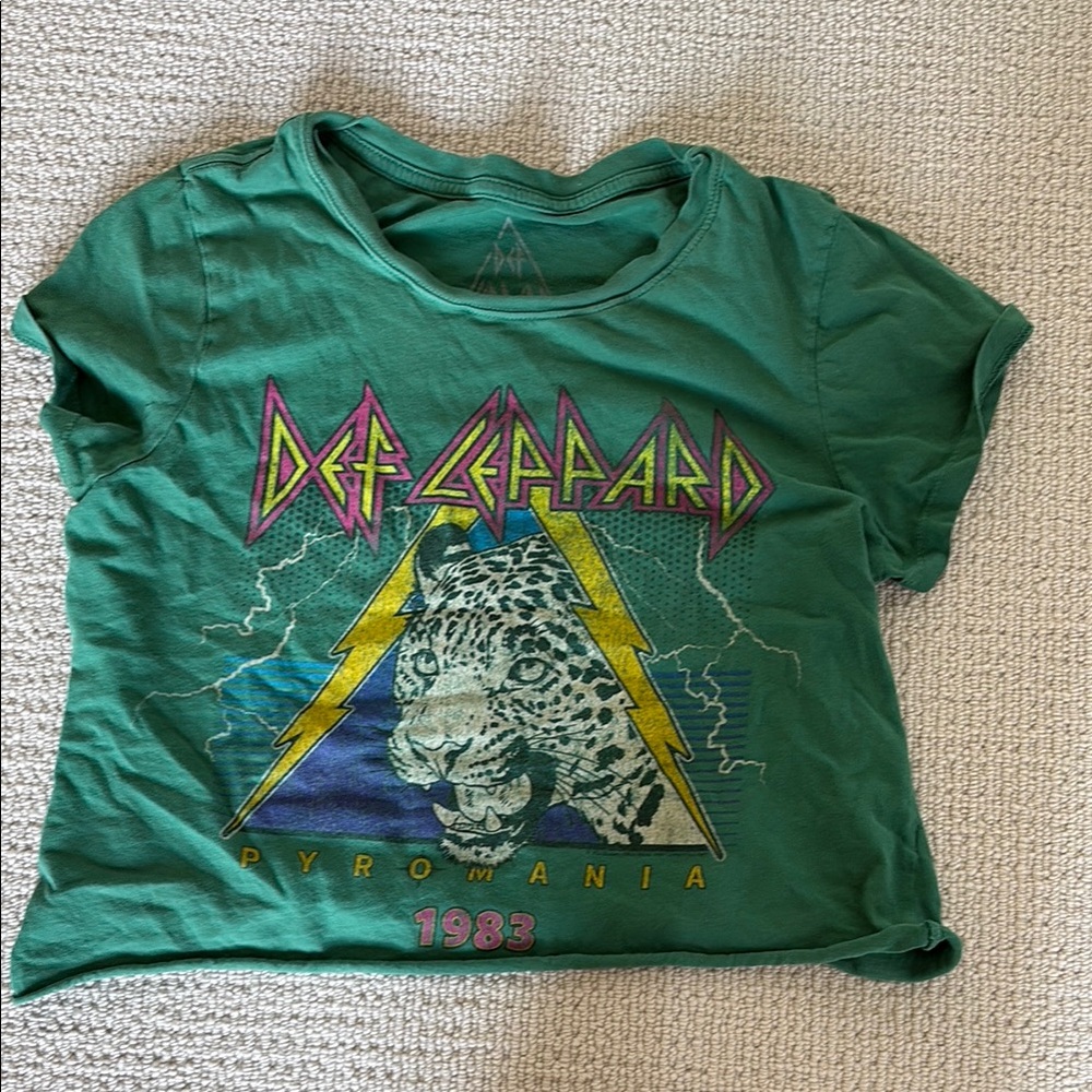 Urban Outfitters Green Graphic Crop Top